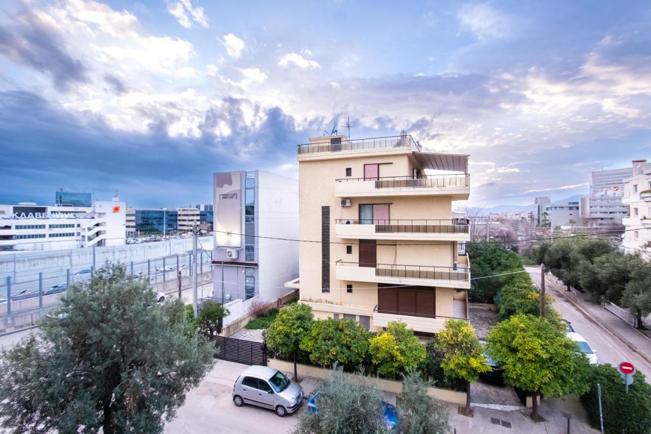 Apartment With Parking Near Medical Center Athén Kültér fotó